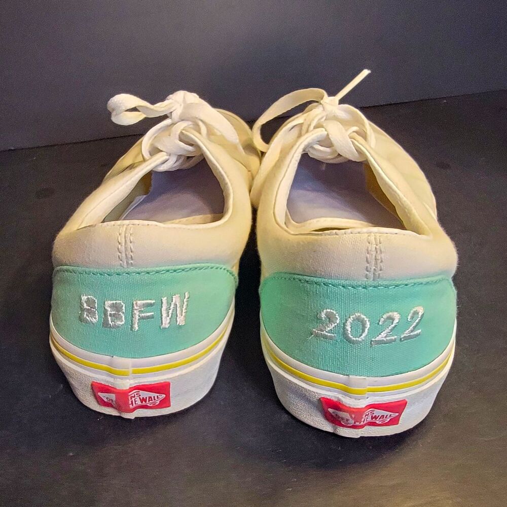 Vans Custom Best Buddies Friendship Walk 2022 Promo Sneakers–Women’s 9/Men’s 7.5